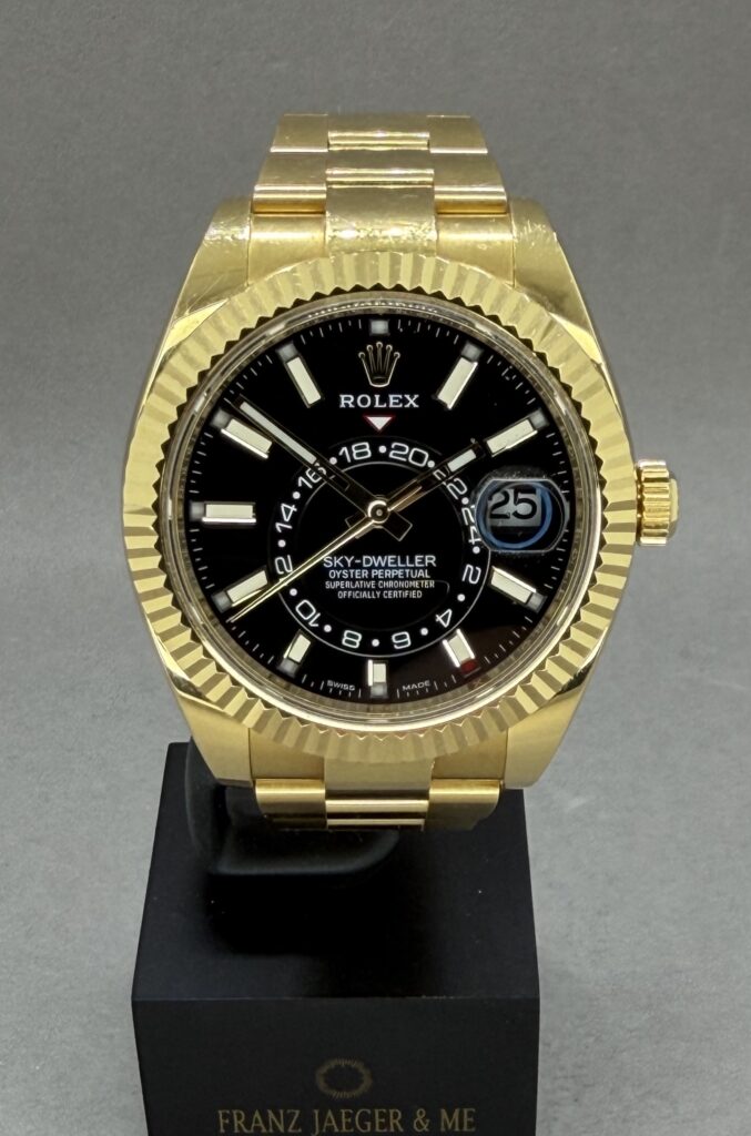 Sky Dweller 18kt  Gold